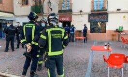 Cinco heridos tras una deflagración cuando reparaban una máquina en un bar de Villaverde