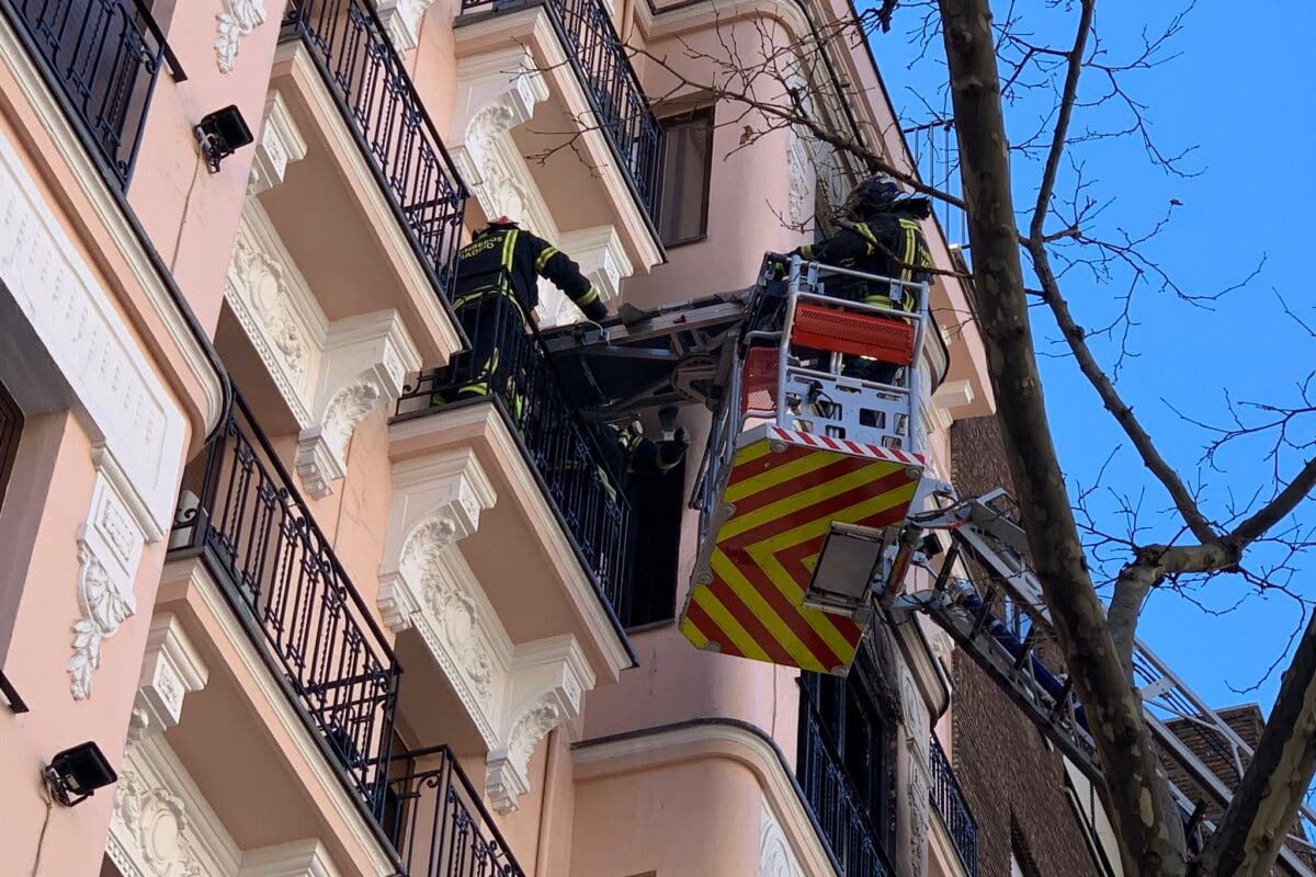 Muere un anciano de 93 años en el incendio de su vivienda en Madrid