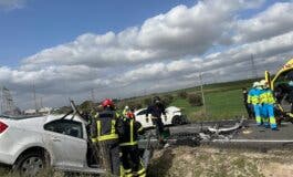 Muere una pareja de ancianos al chocar contra otro coche en Móstoles