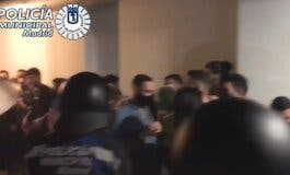 Desalojan una fiesta ilegal con 75 personas en un local de Chamberí