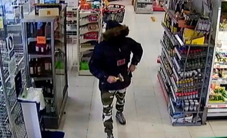 Vuelven a detener al ladrón de Meco por otro atraco en un supermercado, esta vez en Alovera