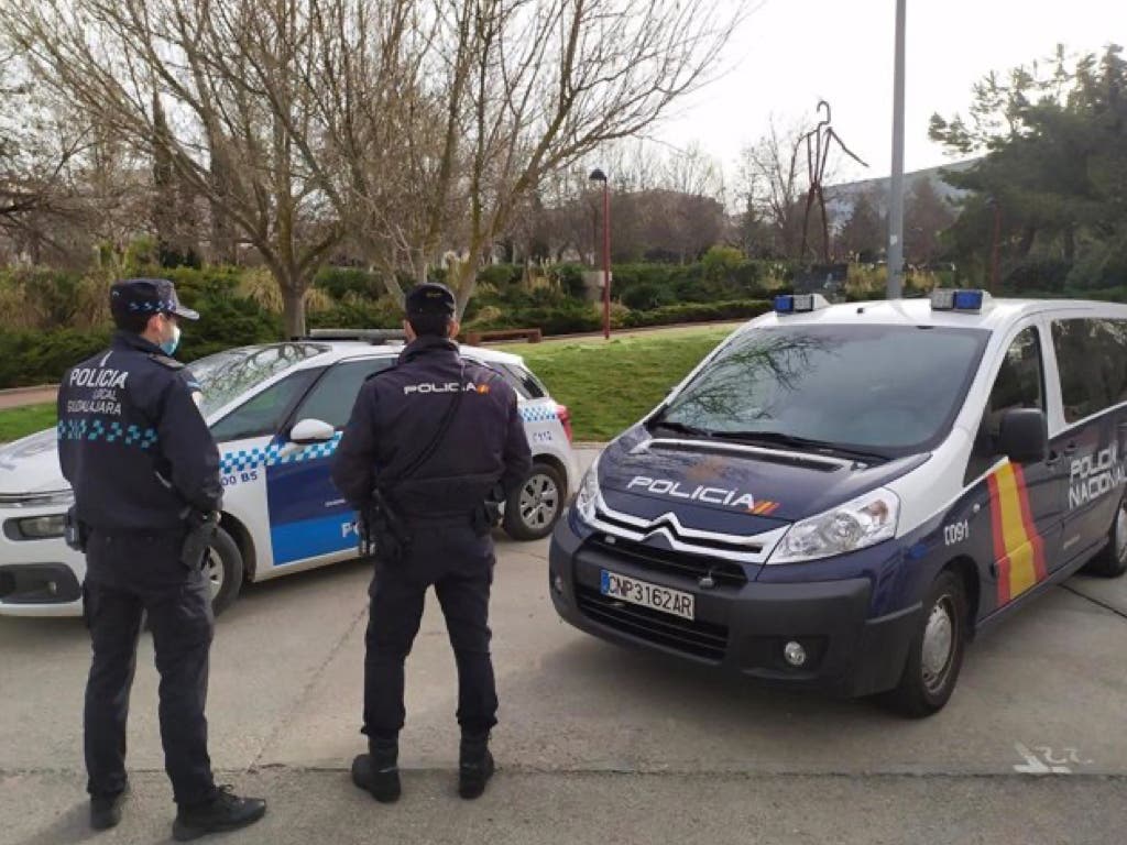 Sufre un infarto mientras conducía en Guadalajara y la Policía logró salvarle la vida