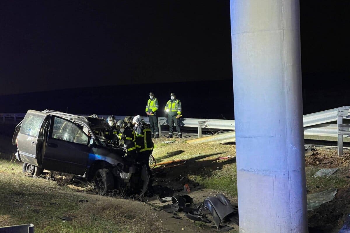 Muere un conductor en un accidente de tráfico en Alcalá de Henares