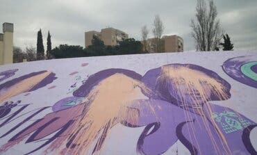 Vox Alcalá de Henares reprueba las pintadas pero rechaza la instalación del mural feminista