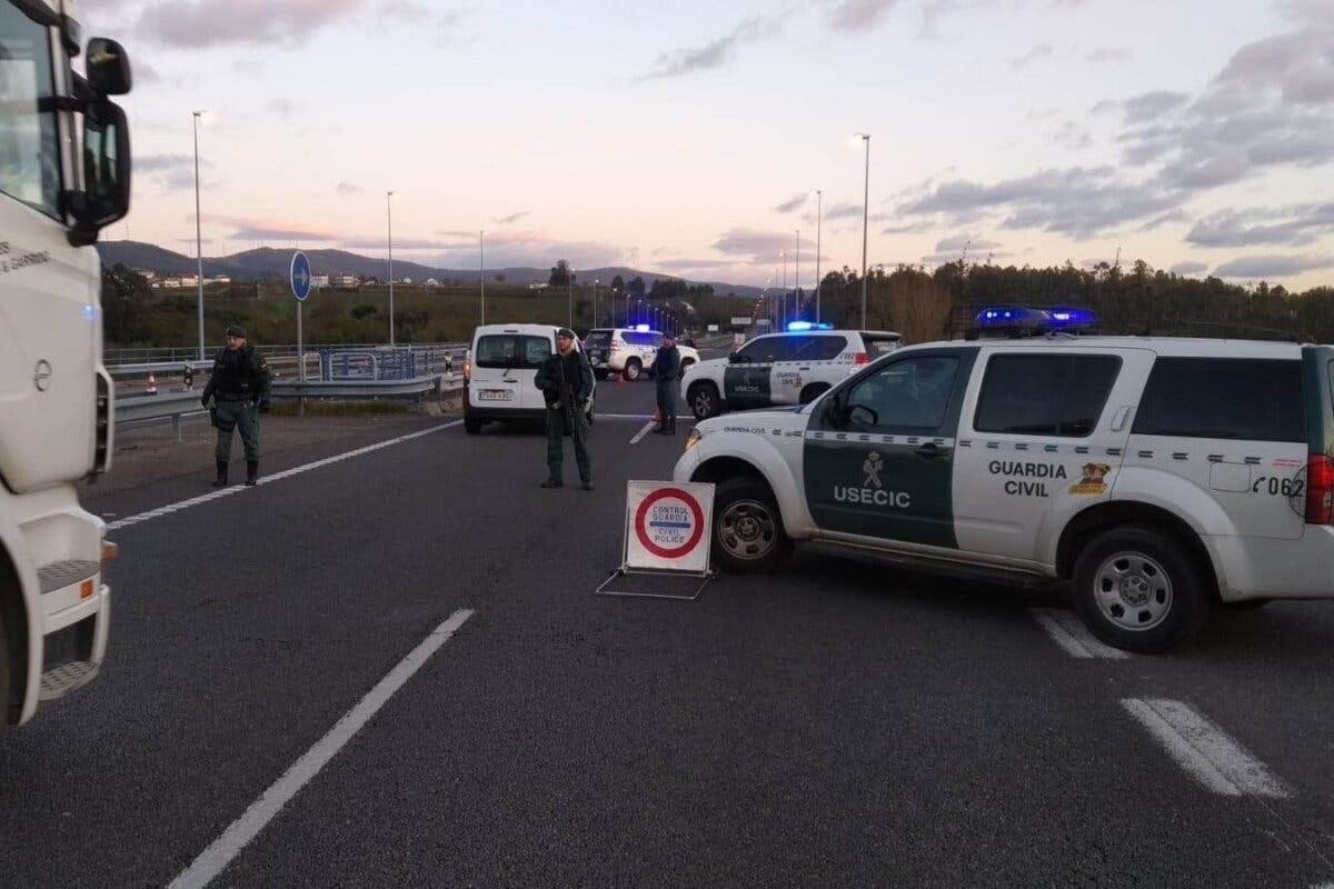 Las comunidades se cierran desde esta medianoche: más de 64.000 agentes controlarán los desplazamientos