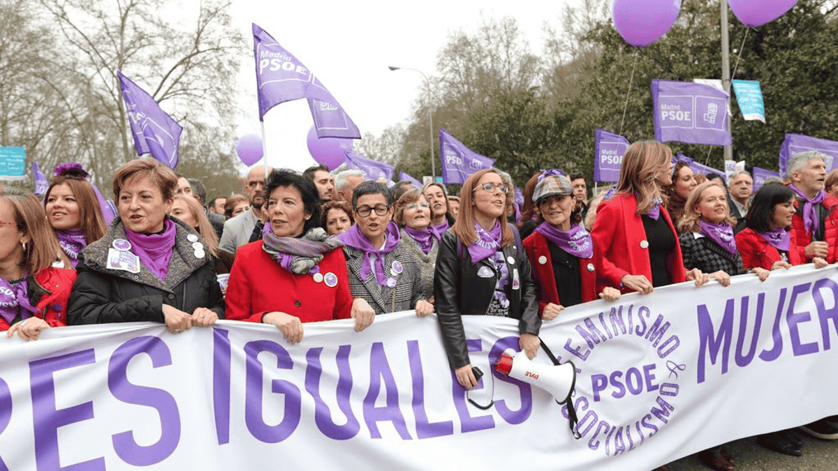 El Gobierno prohíbe finalmente todas las manifestaciones del 8M en Madrid