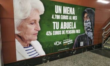 La Fiscalía pide la retirada inmediata del cartel de Vox sobre menas en Madrid
