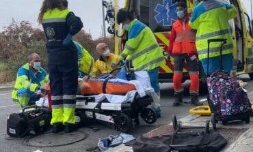 Un vehículo arrolla a tres personas mientras cruzaban un paso de peatones en Las Rozas