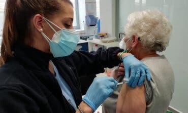 Madrid alcanza nuevo récord de vacunación: 74.640 dosis administradas en un día
