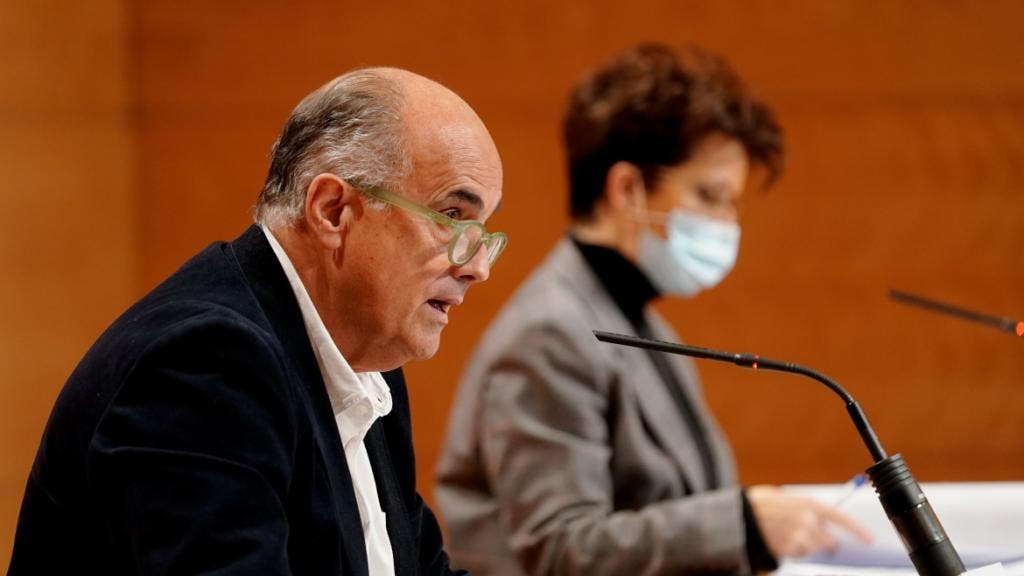 Madrid confina cinco nuevas zonas y desconfina otras cinco y una localidad