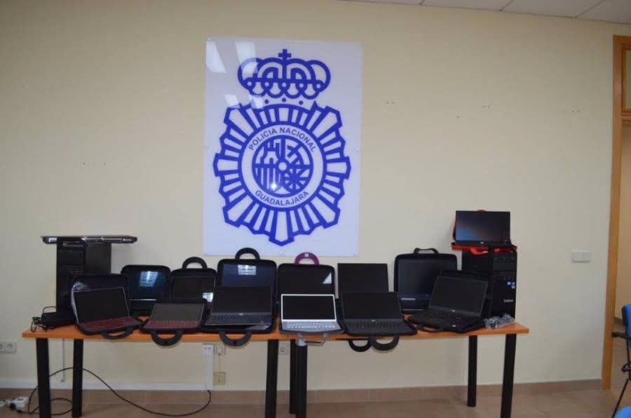 Detenido tras irse sin pagar 23.000 euros en ordenadores y tablets en una tienda de Guadalajara