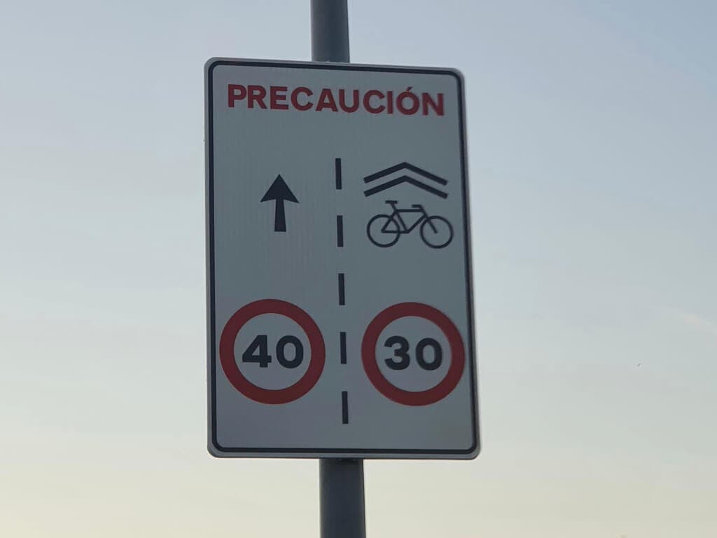 Alcalá de Henares recuerda los nuevos límites de velocidad en vías urbanas que entran en vigor el martes