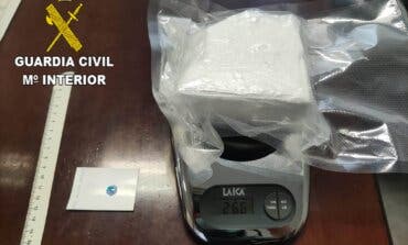 Detenido un conductor en la A-2 con una roca de cocaína de 266 gramos 