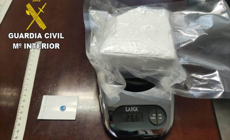 Detenido un conductor en la A-2 con una roca de cocaína de 266 gramos 