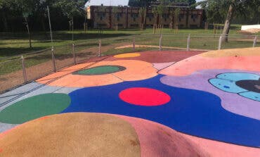 Azuqueca realiza trabajos de puesta a punto en la piscina de verano 