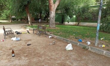 Alertan de aumento de botellones en Alcalá de Henares y exigen al alcalde más control