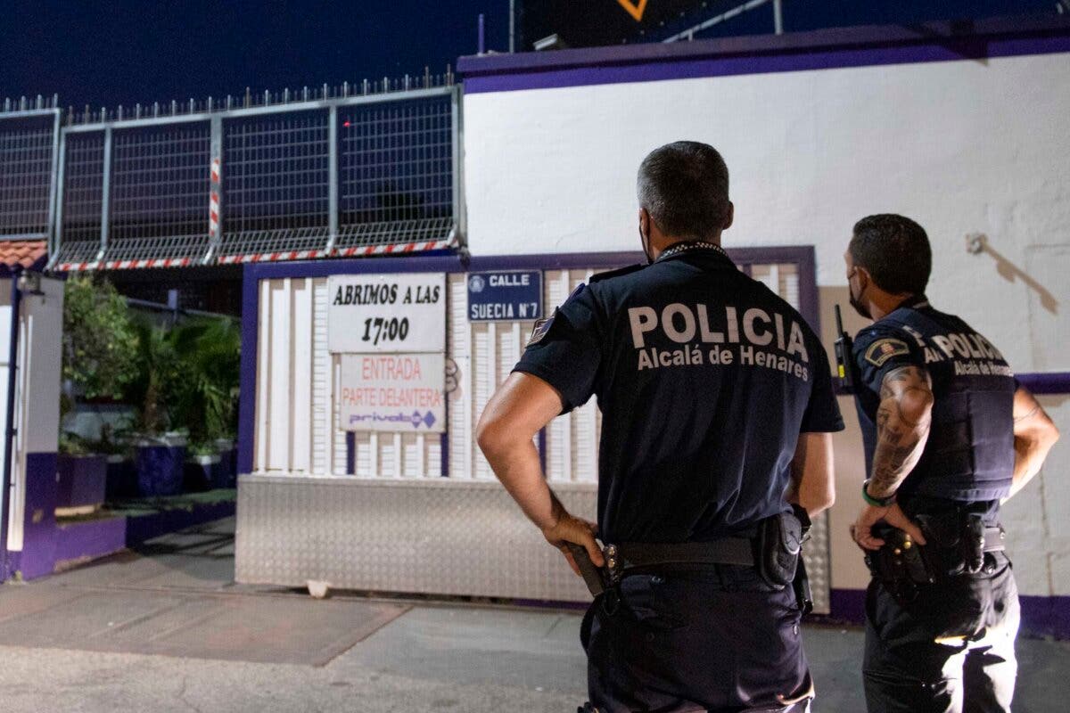 Alcalá de Henares activa un dispositivo especial para evitar botellones y fiestas ilegales