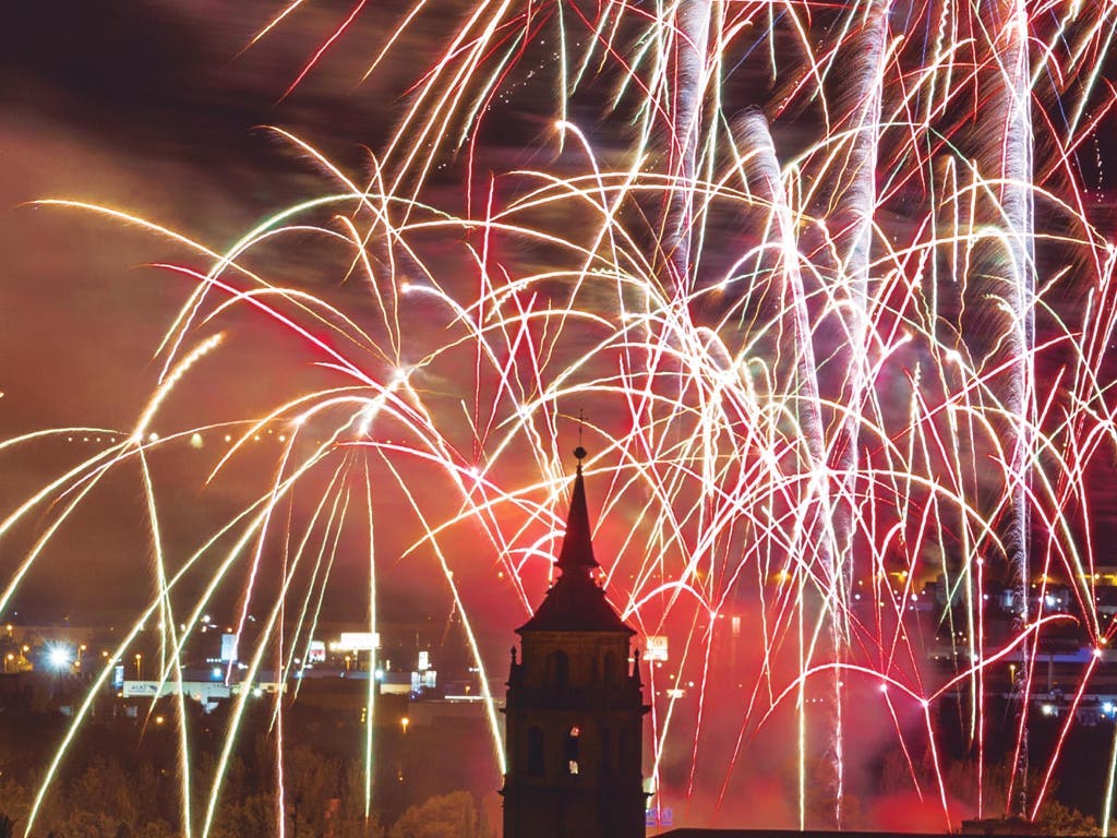 Alcalá de Henares celebrará sus fiestas con pasacalles, conciertos y atracciones pese a la pandemia