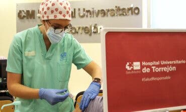 El Hospital de Torrejón ha administrado ya más de 60.000 dosis de vacuna contra el Covid-19