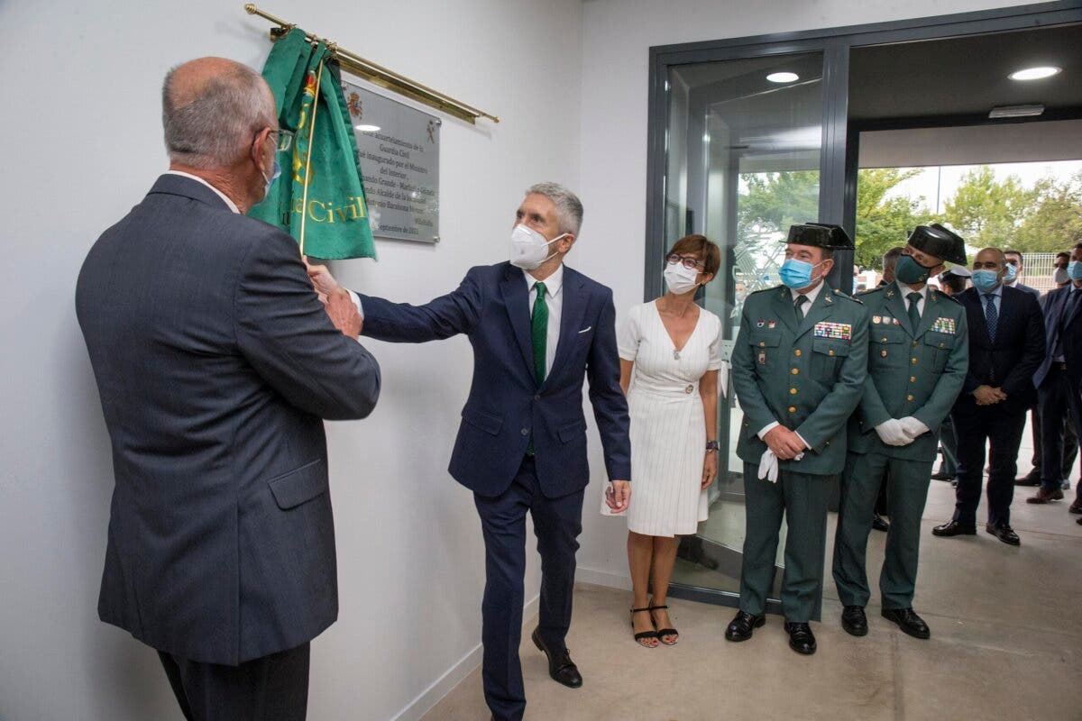 Marlaska inaugura el nuevo cuartel de la Guardia Civil en Villallbilla