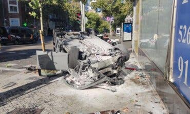 Vuelca un coche en un aparatoso accidente en María de Molina 
