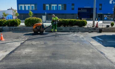 Torrejón de Ardoz sustituye las bandas reductoras de velocidad de la Carretera de Loeches 