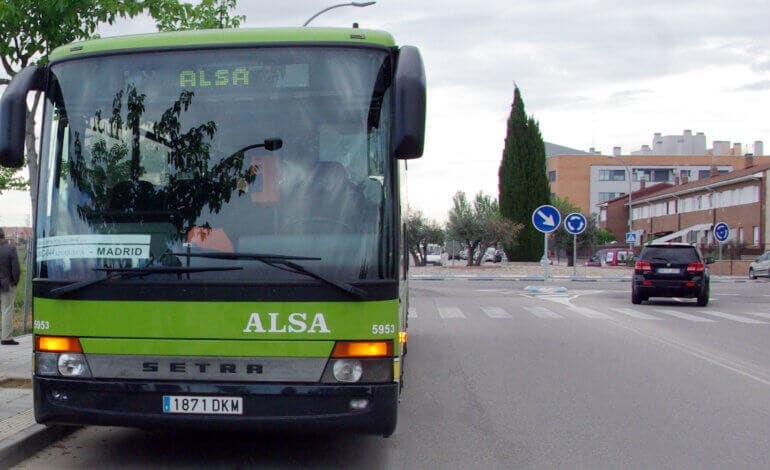 Desde este lunes, nuevo autobús desde Azuqueca a Madrid por la mañana 