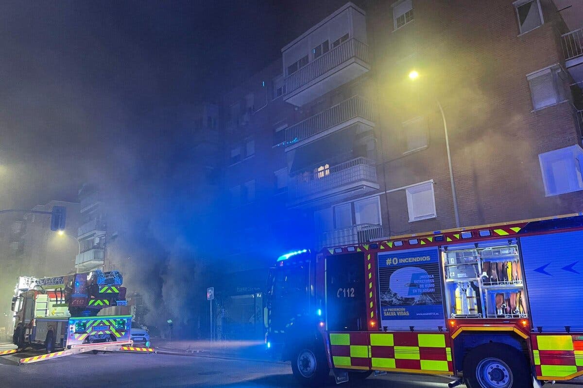 Arde el almacén de una tienda de ropa en San Sebastián de los Reyes 