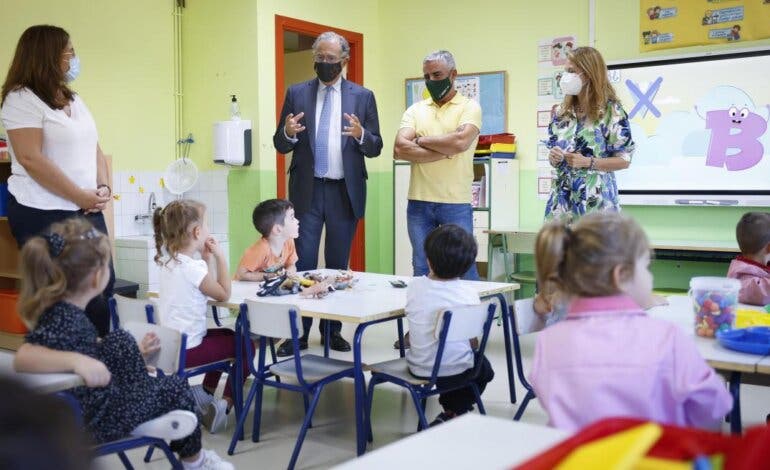 Madrid permite el deporte al aire libre en colegios e institutos sin mascarilla
