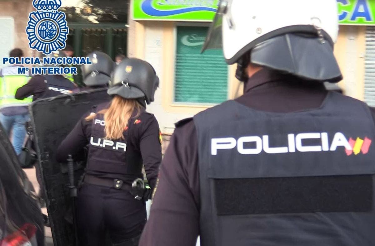 Desarticulada en Madrid una banda rumana que obligaba a 37 niños a robar a ancianos 