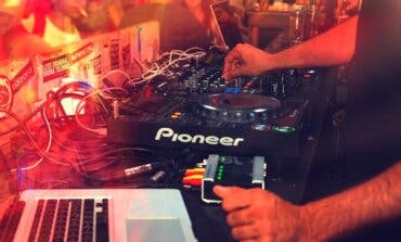 La Comunidad de Madrid recupera desde este viernes las pistas de baile en discotecas