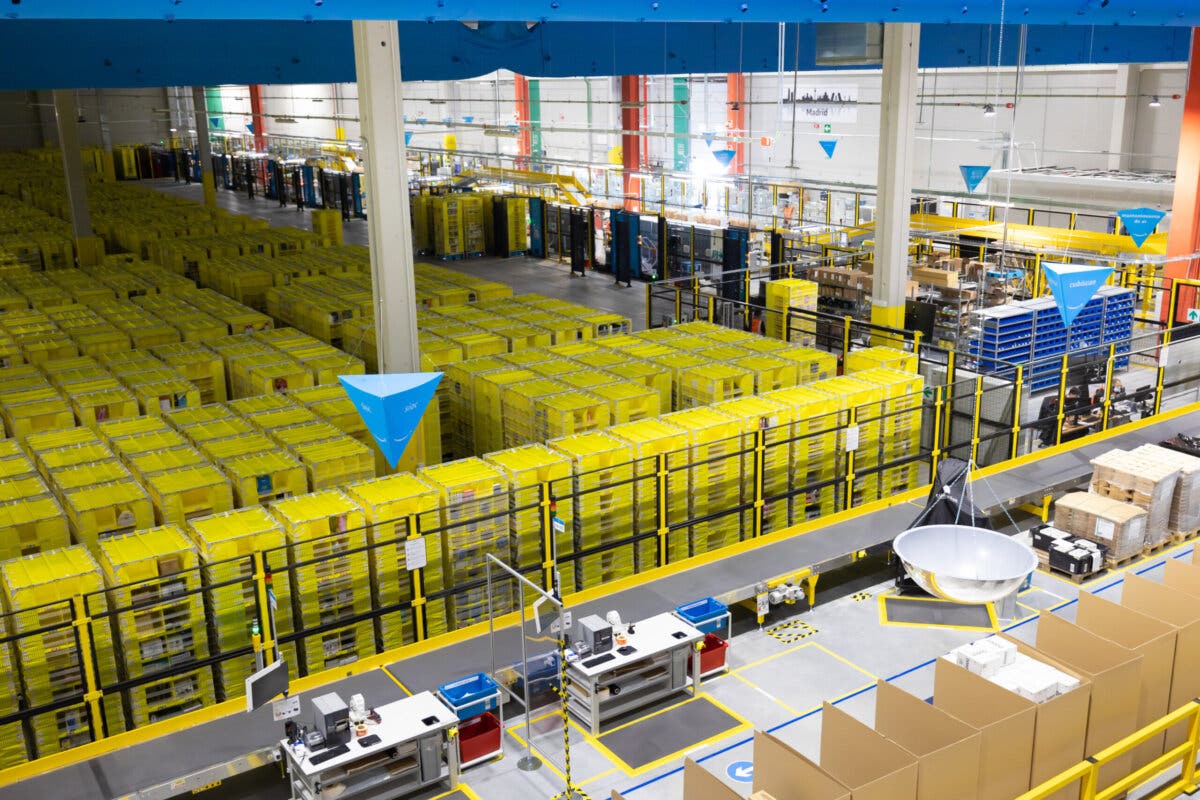 Amazon abre en Coslada un centro logístico pionero que creará más de 200 empleos 