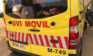 Muy grave un motorista de 37 años al chocar esta madrugada contra una rotonda en Collado Villalba 