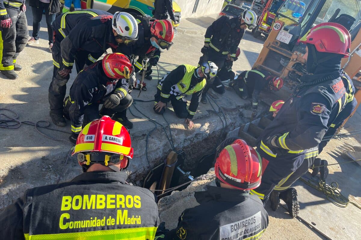 Muere un trabajador de 43 años aplastado en una zanja en Vilallbilla 