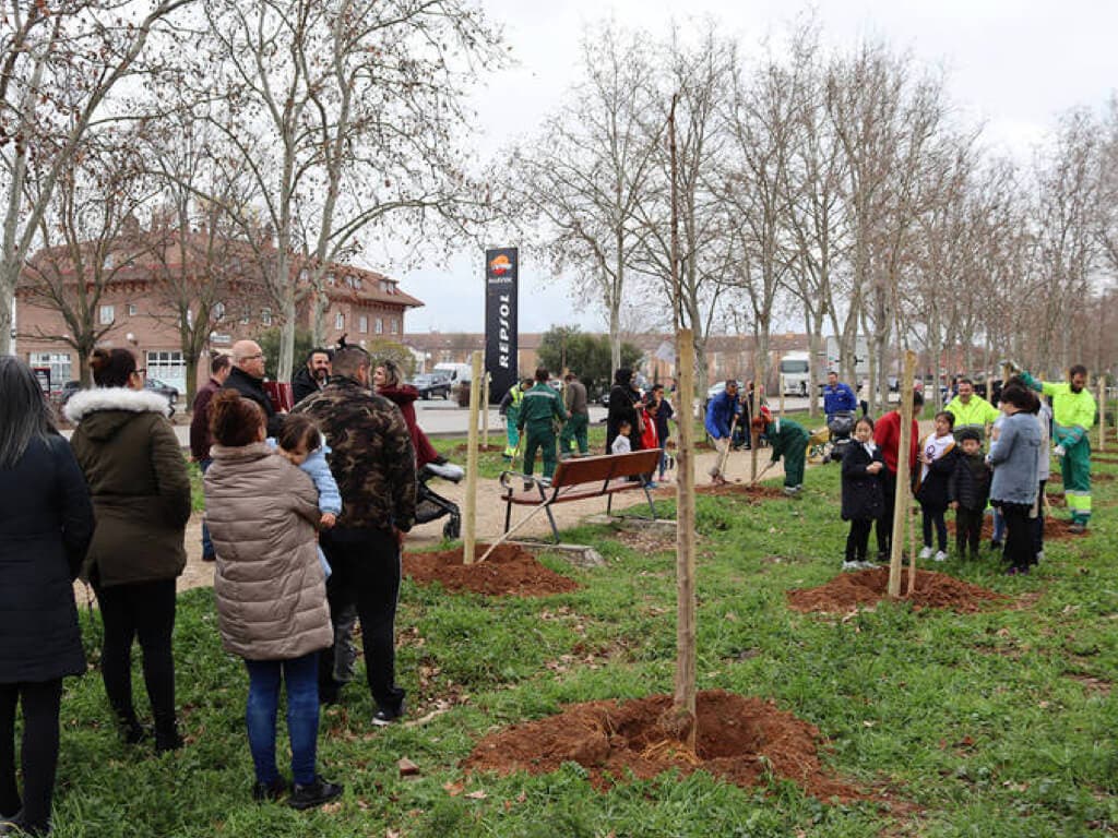 Azuqueca volverá a plantar un árbol por cada bebé empadronado en la localidad