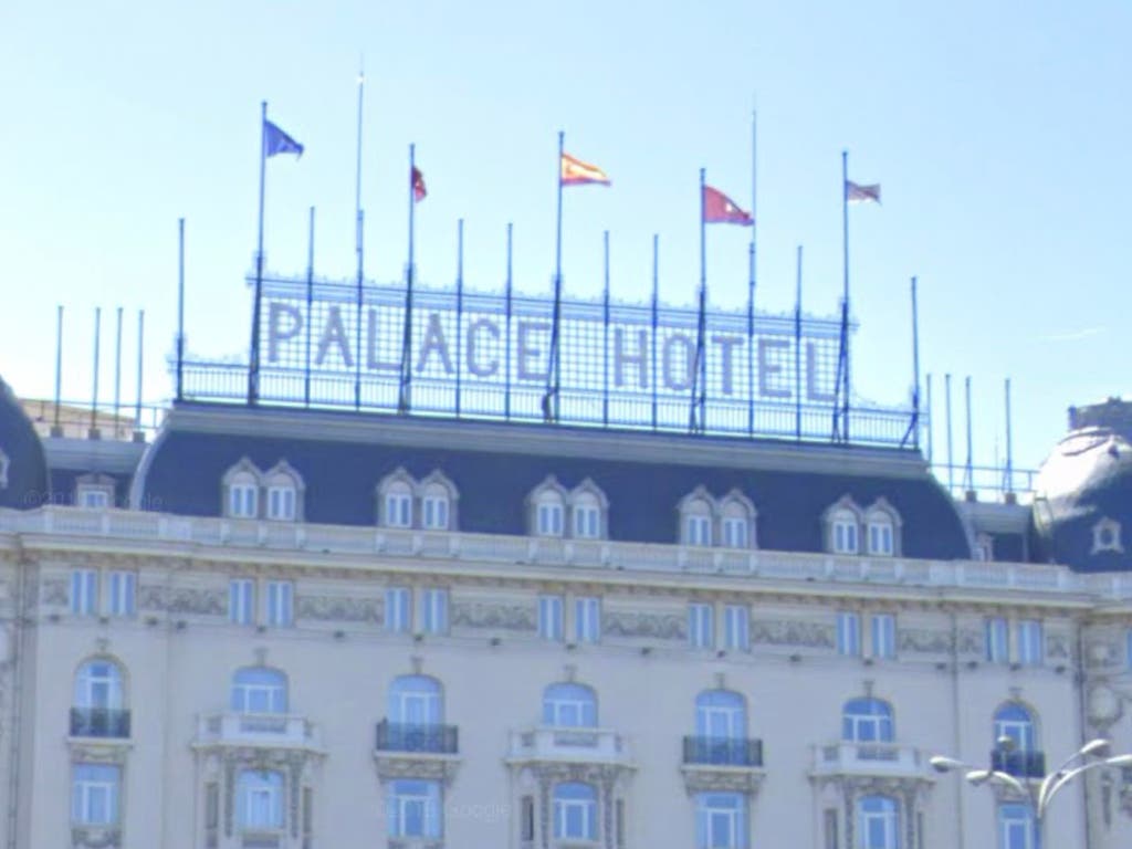 Investigan la extraña muerte de un hombre en el Hotel Palace de Madrid 