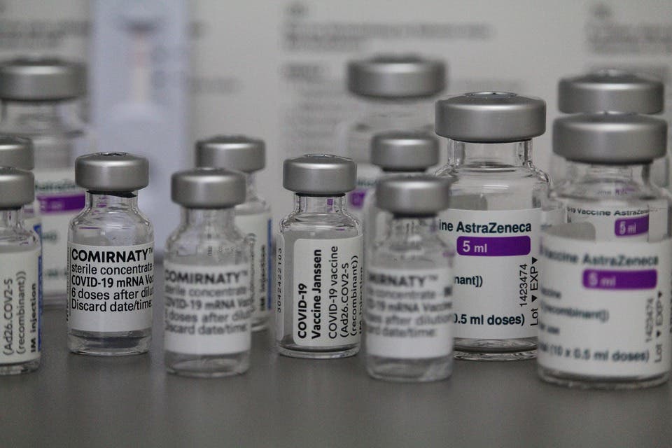 La Comunidad de Madrid destruirá 100.000 vacunas del coronavirus a punto de caducar