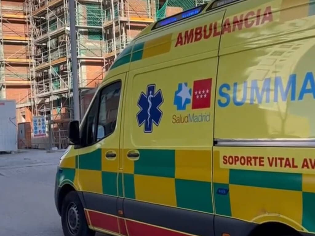 Trasladada al hospital en Madrid una niña de tres años tras sufrir quemaduras con leche hirviendo