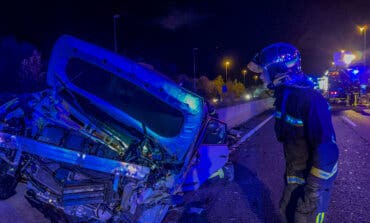 Espectacular accidente con dos jóvenes heridos graves en la M-503