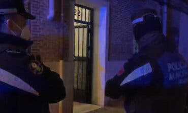 Encuentran muerto tendido en el suelo a un hombre tras un incendio en una vivienda de Tetuán