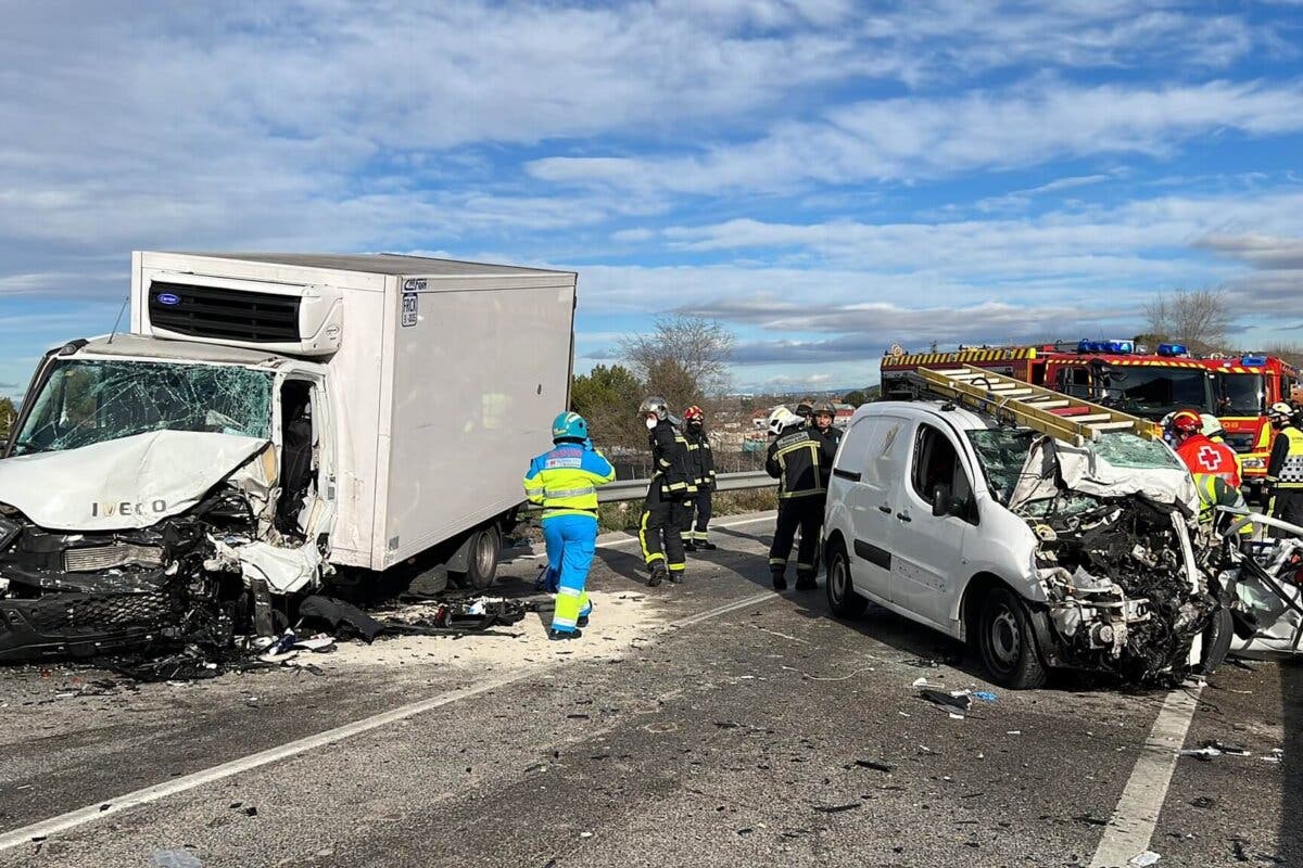 Muere un joven de 29 años en un choque frontal en San Fernando de Henares