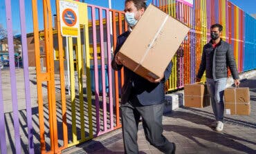 Colegios, institutos y escuelas infantiles de Torrejón reciben test COVID por parte del Ayuntamiento 
