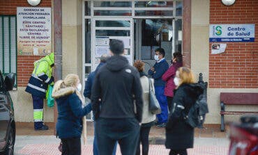 El alcalde socialista de Cabanillas denuncia el mal funcionamiento del centro de salud 