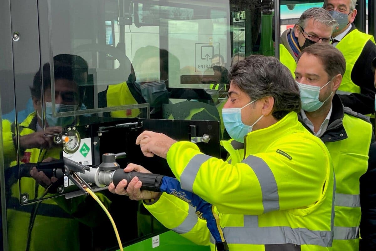 Torrejón de Ardoz estrena el primer autobús de hidrógeno de la región