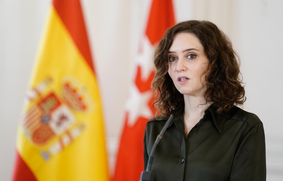 La Comunidad de Madrid se blinda ante la subida de impuestos que prepara Sánchez 