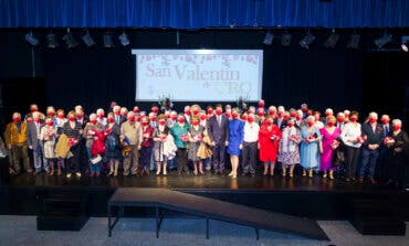 Un total de 30 parejas de Torrejón con 50 años de convivencia celebraron el San Valentín de Oro