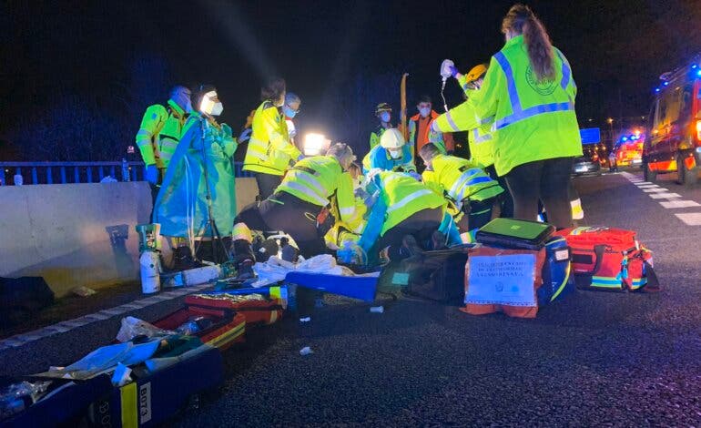 Muy grave un motorista de 26 años tras una colisión en la M-40