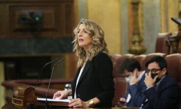 El Gobierno aprueba la reforma laboral por la mínima y divide a sus socios 