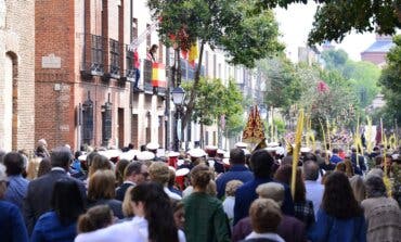Alcalá de Henares lanza un concurso de balcones y escaparates en Semana Santa