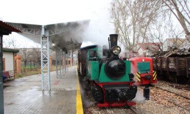 Vuelve a circular el Tren de Arganda, un viaje al pasado por 5 euros 